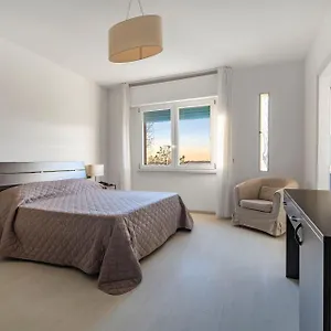 ** Hotel Sorriso Italia